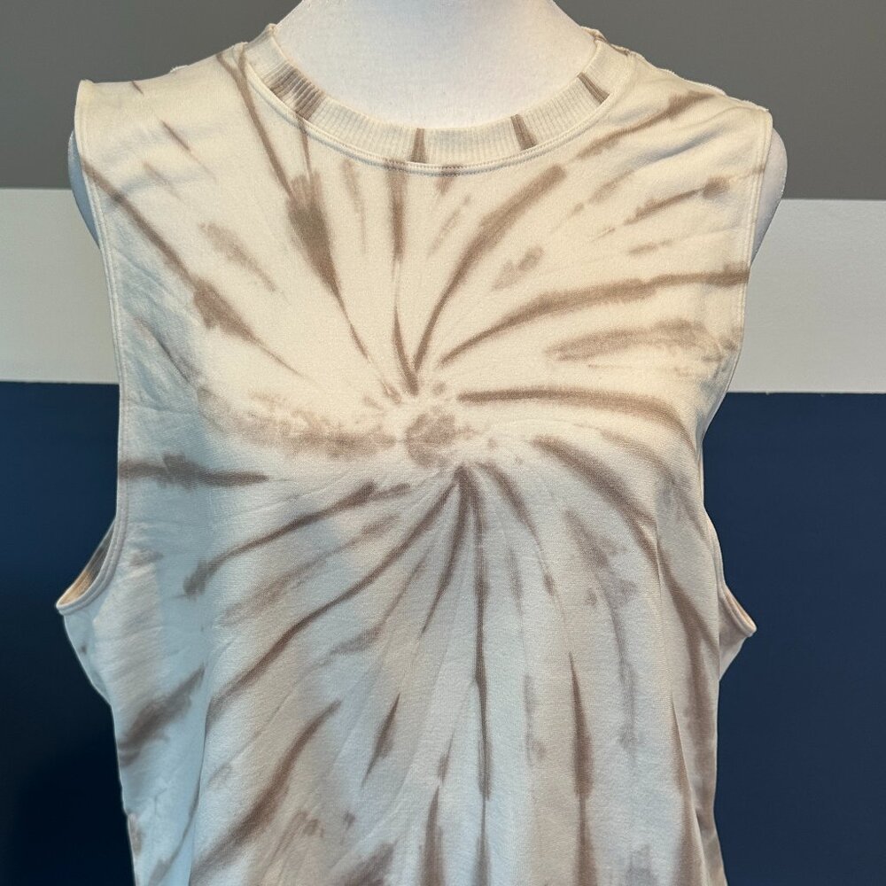 Sage Collective Crop Muscle Top Women SIZE LARGE Tie Dye Crew Neck Gym Workout